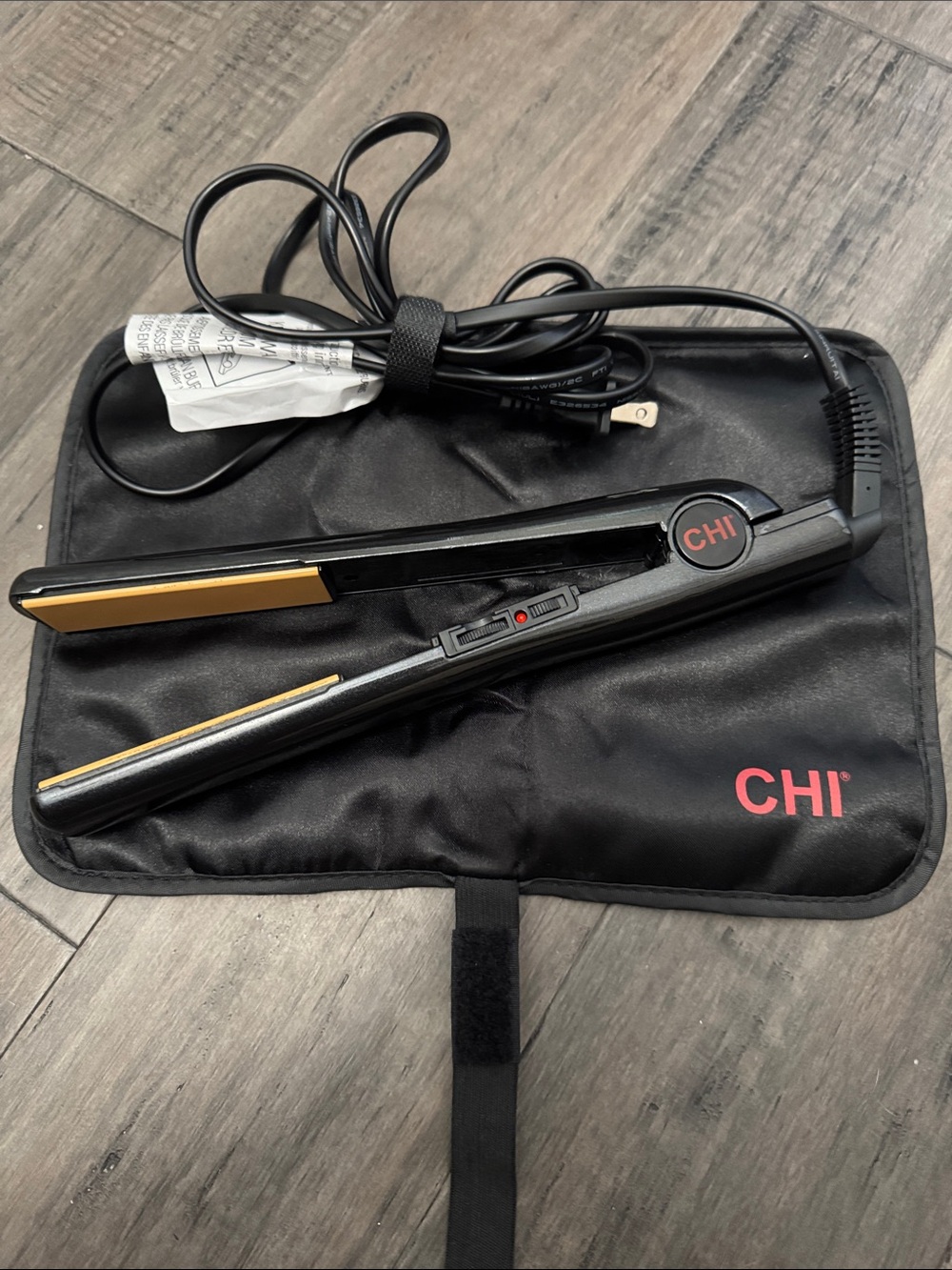 CHI Ceramic Hair Straightener - Black with Gold Plates